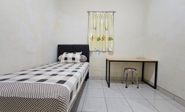 (Tersewa) Kontrakan 3 Kmr Tidur 2 Kmr Mandi GGP di satu lantai di Lt1
