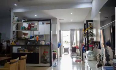 Rumah Induk Plus Kos Eksklusif Furnish Area Gejayan Dekat Sadhar