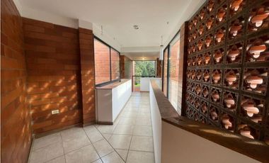 CASA CAMPESTRE EN CALI