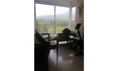 APARTAMENTO CON VISTA A LOS CAMPOS DEL CLUB CAMPESTRE