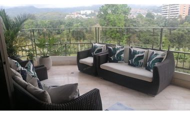 APARTAMENTO CON VISTA A LOS CAMPOS DEL CLUB CAMPESTRE