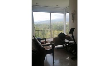 APARTAMENTO CON VISTA A LOS CAMPOS DEL CLUB CAMPESTRE