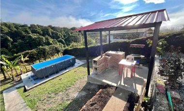 CASA CAMPESTRE EN RESTREPO VALLE