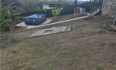 CASA CAMPESTRE EN RESTREPO VALLE