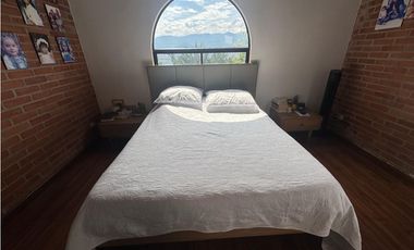 VENTA DE CASA EN LA LOMA DEL INDIO RANGO 7