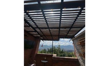 VENTA DE CASA EN LA LOMA DEL INDIO RANGO 7