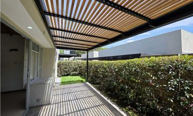 CASA EN VENTA UBICADA EN EL RETIRO, SECTOR LA MARIA