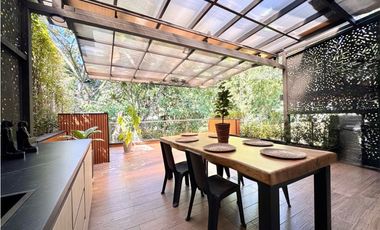 Vendo hermosa casa ubicada en sector Montessori Envigado