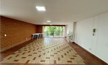 Apartamento en venta en el Poblado, Santa María de los ngeles