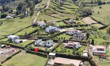 Venta de casa Campestre en el Carmen de Viboral vereda Campo Alegre