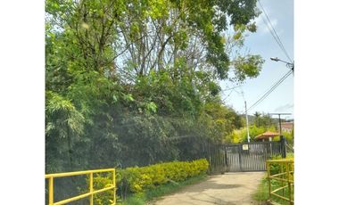 Venta de casa Campestre en el Carmen de Viboral vereda Campo Alegre