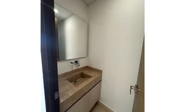 APARTAESTUDIO DE LUJO EN ARRIENDO