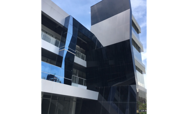 Sunset Strip Locales y Oficinas en Alquiler