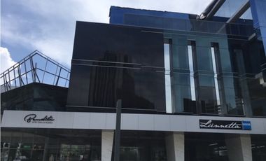 Sunset Strip Locales y Oficinas en Alquiler