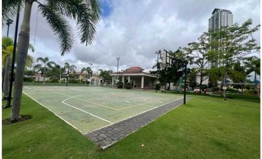 VENTA DE CASA CON PISCINA EN COSTA DORADA TERRENO 900M2 JP