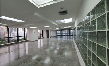 AVE BALBOBA /TORRE BAC / OFCINA / 616M  / VACIA / PISO ALTO YH