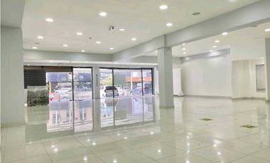 ALQUILER DE LOCAL COMERCIAL EN EL AREA DE VIA ESPAÑA 650 JP