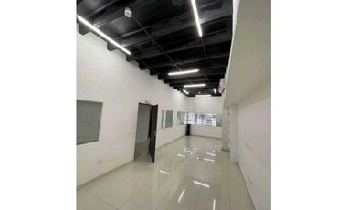 ALQUILER DE LOCAL COMERCIAL EN EL AREA DE VIA ESPAÑA 650 JP