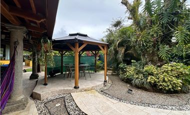 VENTA CASA CON VISTA A LA INDIA DORMIDA EN EL VALLE 1,700MTRS EV