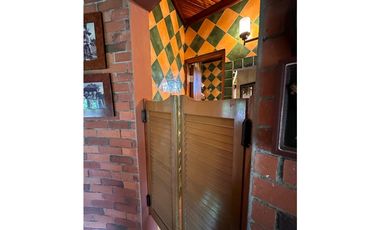 VENTA CASA CON VISTA A LA INDIA DORMIDA EN EL VALLE 1,700MTRS EV