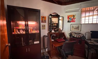 VENTA CASA CON VISTA A LA INDIA DORMIDA EN EL VALLE 1,700MTRS EV