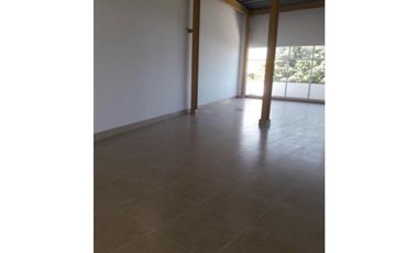 VENTA DE MAS DE 1.100M2 EN LOCALES EN TOCUMEN, PLAZA SANTA FE JP