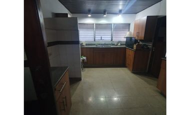 Se vende casa en Betania