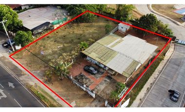 Se vende lote en Chitré