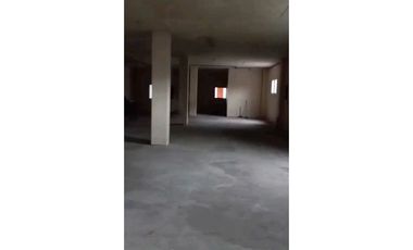 ALQUILO LOCAL EN CHORRERA PARQUE LIBERTADORES 660MTS