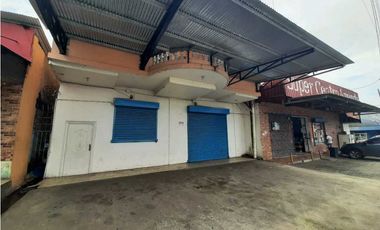 ALQUILO LOCAL EN CHORRERA PARQUE LIBERTADORES 660MTS