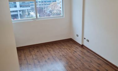 OFICINA 3 PRIVADOS, 1 BAÑO, ESTAC  METRO MANQUEHUE