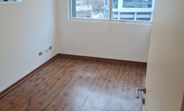 OFICINA 3 PRIVADOS, 1 BAÑO, ESTAC  METRO MANQUEHUE