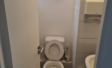 OFICINA 3 PRIVADOS, 1 BAÑO, ESTAC  METRO MANQUEHUE