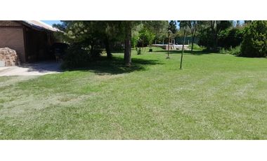 VENTA · CASA ·3 DOR 1.450 m2 · LUJAN CERCA De CHACRAS · NO APTO CÉDITO