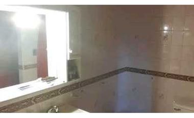 VENTA · CASA ·3 DOR 1.450 m2 · LUJAN CERCA De CHACRAS · NO APTO CÉDITO