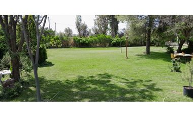 VENTA · CASA ·3 DOR 1.450 m2 · LUJAN CERCA De CHACRAS · NO APTO CÉDITO