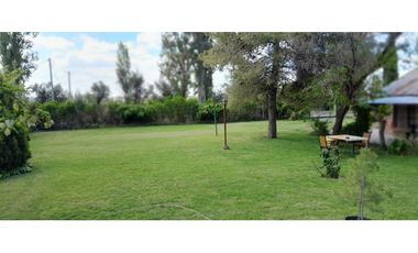 VENTA · CASA ·3 DOR 1.450 m2 · LUJAN CERCA De CHACRAS · NO APTO CÉDITO