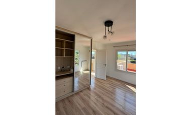 VENTA CASA EN BARRIO CLUB DE CAMPO LOS PUENTES