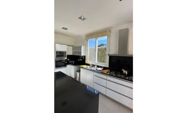 VENTA CASA EN BARRIO CLUB DE CAMPO LOS PUENTES