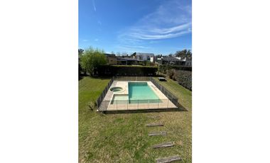 VENTA CASA EN BARRIO CLUB DE CAMPO LOS PUENTES