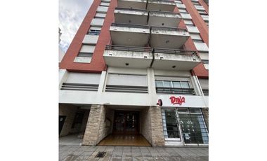 VENTA 2 AMBIENTES EN LA PERLA INDEPENDENCIA 565 CON COCHERA