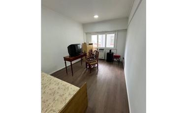 VENTA 2 AMBIENTES EN LA PERLA INDEPENDENCIA 565 CON COCHERA