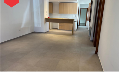 CASA EN VENTA (Calle 12 entre 13 y 15)