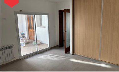 CASA EN VENTA (Calle 12 entre 13 y 15)