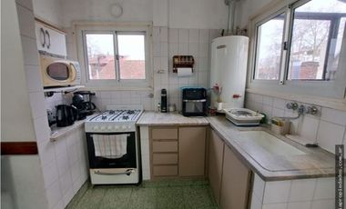 Venta PH y deposito en block - 3 amb al fondo más Deposito Guido 1100