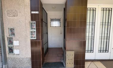 Venta PH y deposito en block - 3 amb al fondo más Deposito Guido 1100