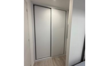 3 AMBIENTES A LA CALLE CON BALCON SALIENTE - LURO 2551