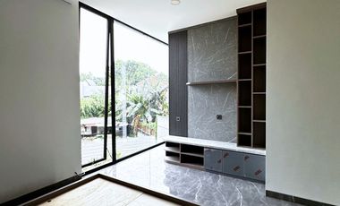 Rumah dalam townhouse premium cilandak selangkah ke citos