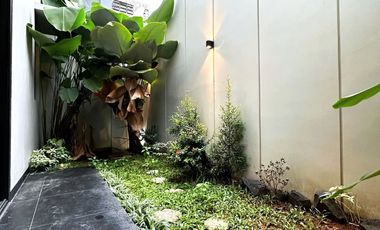 Rumah dalam townhouse premium cilandak selangkah ke citos