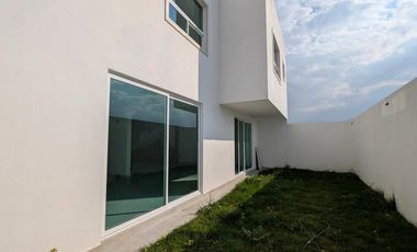 VENTA DE CASA NUEVA EN METEPEC CERCA DEL INSTITUTO INDIGO